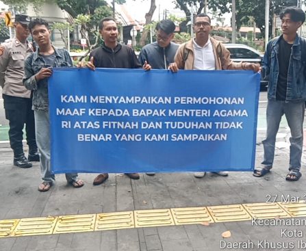 Aksi Demo Fitnah